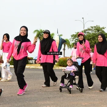Runner Photo 8859426