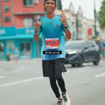 Runner Photo 8859429