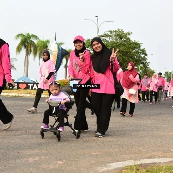 Runner Photo 8859447