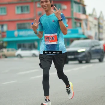 Runner Photo 8859460