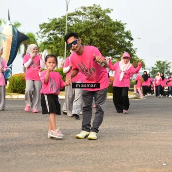 Runner Photo 8859638