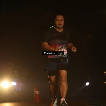 Runner Photo 8859686
