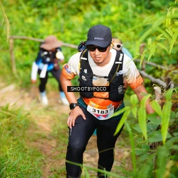 Runner Photo 8859716