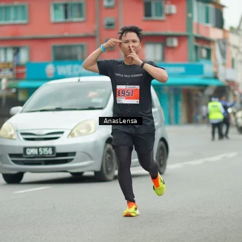 Runner Photo 8859761