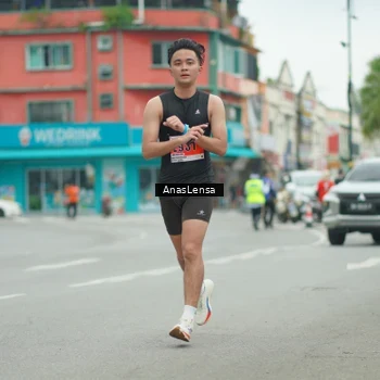 Runner Photo 8859804