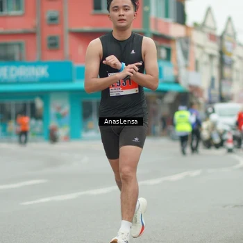 Runner Photo 8859810