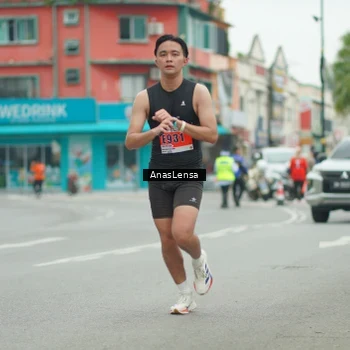 Runner Photo 8859820