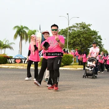 Runner Photo 8859824