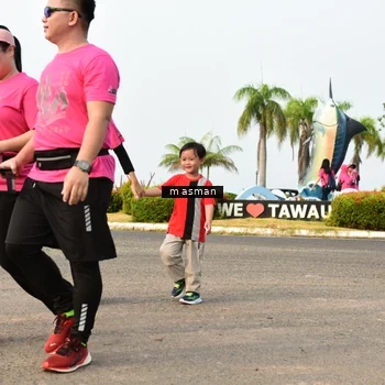 Runner Photo 8859870
