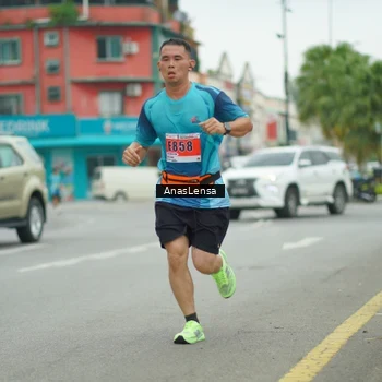 Runner Photo 8859928