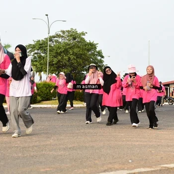 Runner Photo 8860008