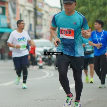 Runner Photo 8860033