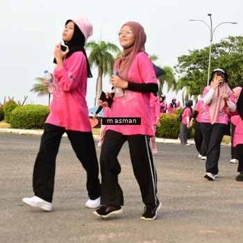 Runner Photo 8860045