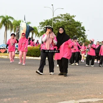 Runner Photo 8860058