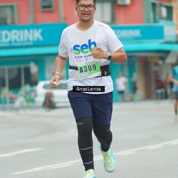 Runner Photo 8860106