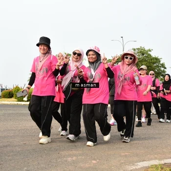 Runner Photo 8860211