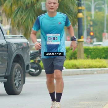 Runner Photo 8860218