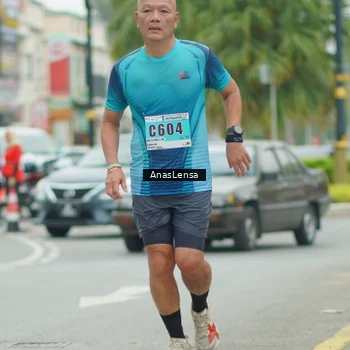 Runner Photo 8860267