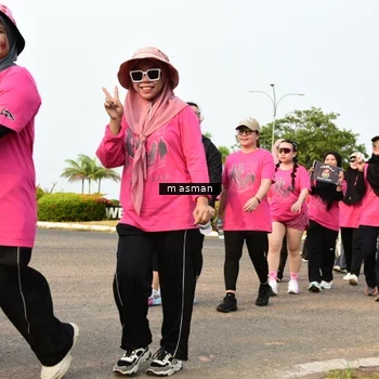 Runner Photo 8860273