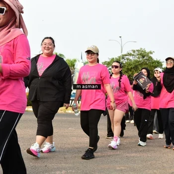 Runner Photo 8860281