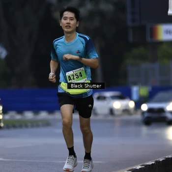 Runner Photo 8860294