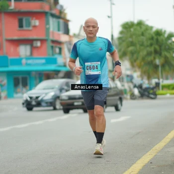 Runner Photo 8860302