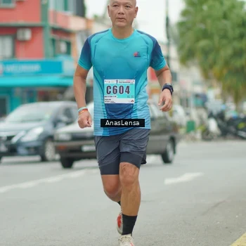 Runner Photo 8860305