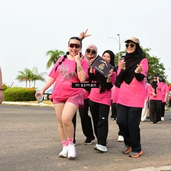 Runner Photo 8860337
