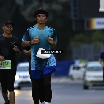Runner Photo 8860382