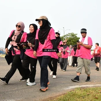 Runner Photo 8860387