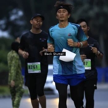 Runner Photo 8860388