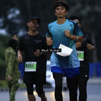 Runner Photo 8860391