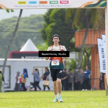 Runner Photo 8860419