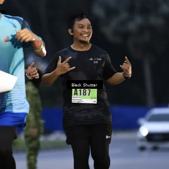 Runner Photo 8860426