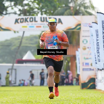 Runner Photo 8860433