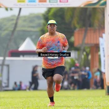 Runner Photo 8860439