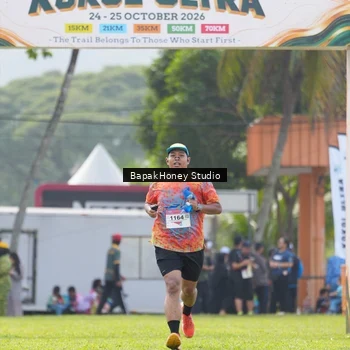 Runner Photo 8860456