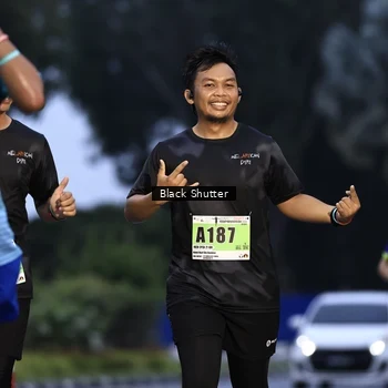 Runner Photo 8860461