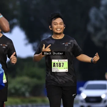 Runner Photo 8860492