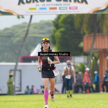 Runner Photo 8860496