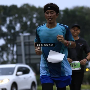 Runner Photo 8860499