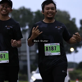 Runner Photo 8860511