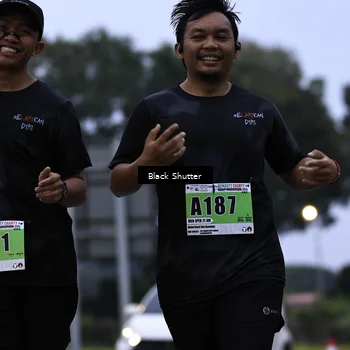 Runner Photo 8860545