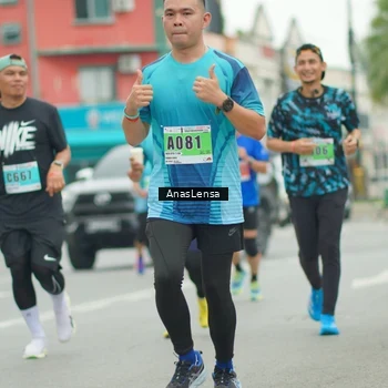 Runner Photo 8860550