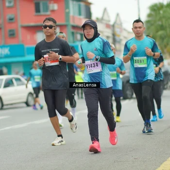 Runner Photo 8860554