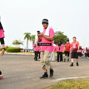 Runner Photo 8860555