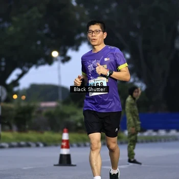 Runner Photo 8860575