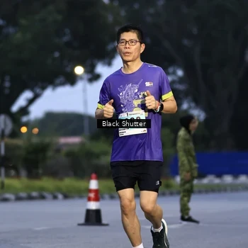 Runner Photo 8860577