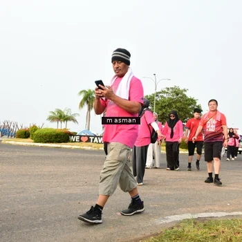Runner Photo 8860615
