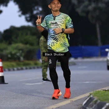 Runner Photo 8860639